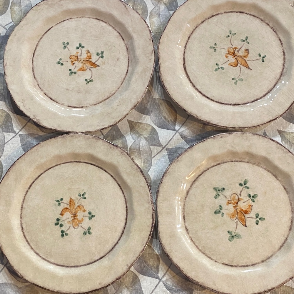 Arte Italica Cream and Gold dessert plates, made in Italy